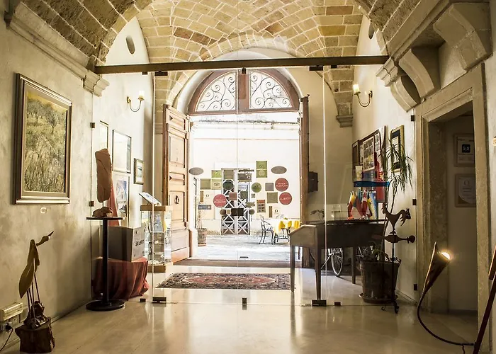 Palazzo Baldi 4* Галатина