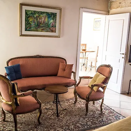 Palazzo Baldi 4*