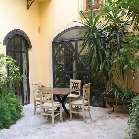 Palazzo Baldi Hotel 4*