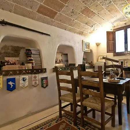 Palazzo Baldi 4*